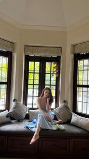 Sandeepa Dhar feet photo thumbnail