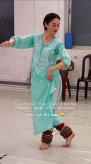 Sandeepa Dhar feet photo 16