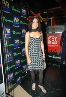 Sandhya Mridul feet photo 3