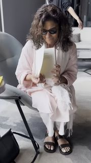 Sandhya Mridul feet photo 15