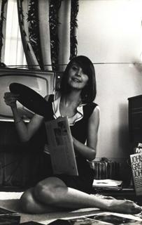 Sandie Shaw feet photo 3
