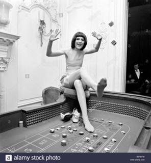 Sandie Shaw feet photo 20