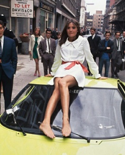 Sandie Shaw feet photo 9