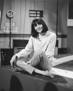Sandie Shaw feet photo 14