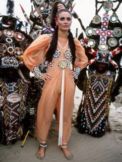 Sandie Shaw feet photo 8
