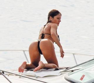 Sandra Afrika feet photo thumbnail