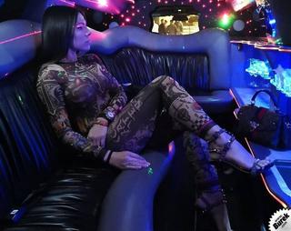 Sandra Afrika feet photo thumbnail