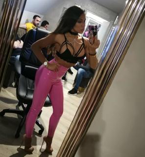 Sandra Afrika feet photo thumbnail