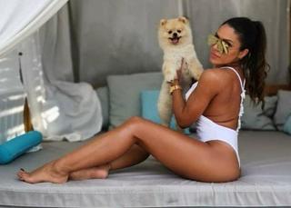 Sandra Afrika feet photo thumbnail