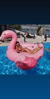 Sandra Afrika feet photo thumbnail