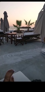 Sandra Afrika feet photo thumbnail