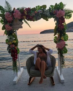 Sandra Afrika feet photo thumbnail