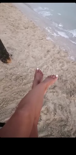 Sandra Afrika feet photo thumbnail