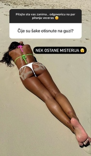 Sandra Afrika feet photo thumbnail