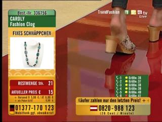 Sandra Ahrabian feet photo 4