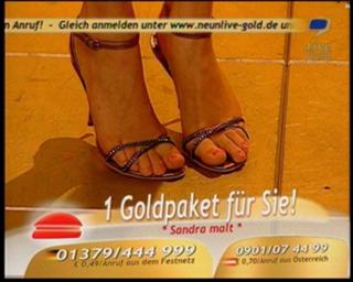 Sandra Ahrabian feet photo 18