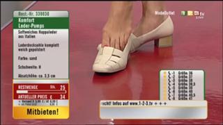 Sandra Ahrabian feet photo 19