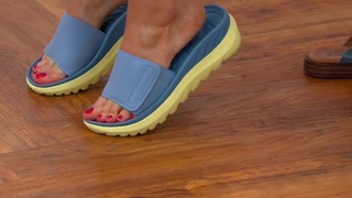 Sandra Bennett feet photo 20