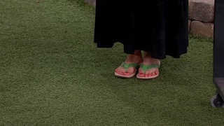 Sandra Bennett feet photo 9