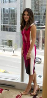 Sandra Bullock feet photo thumbnail