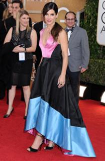 Sandra Bullock feet photo thumbnail