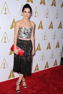 Sandra Bullock feet photo thumbnail