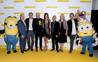 Sandra Bullock feet photo thumbnail