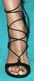 Sandra Bullock feet photo thumbnail