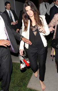 Sandra Bullock feet photo thumbnail