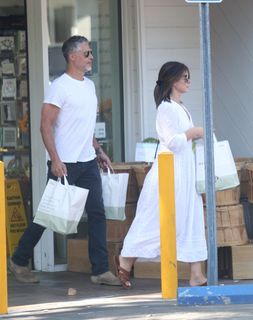 Sandra Bullock feet photo 1
