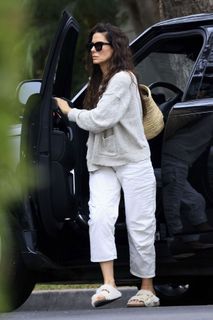 Sandra Bullock feet photo 5