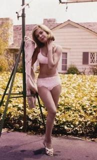 Sandra Dee feet photo 16