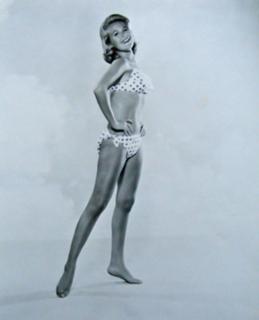 Sandra Dee feet photo 8