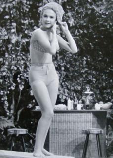 Sandra Dee feet photo 7