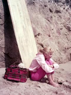 Sandra Dee feet photo 17
