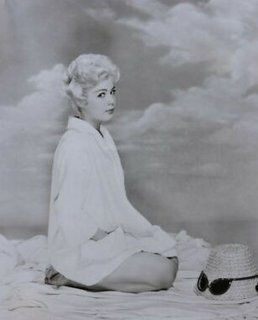 Sandra Dee feet photo 8