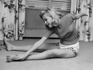 Sandra Dee feet photo 11