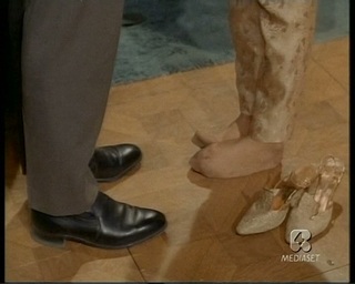 Sandra Dee feet photo 20