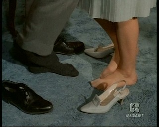 Sandra Dee feet photo 18