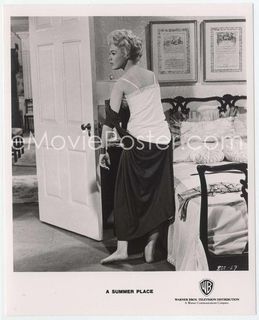 Sandra Dee feet photo 1