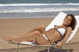 Sandra Echeverría feet photo thumbnail