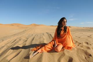 Sandra Echeverría feet photo thumbnail