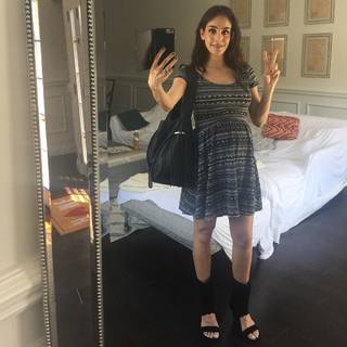 Sandra Echeverría feet photo thumbnail