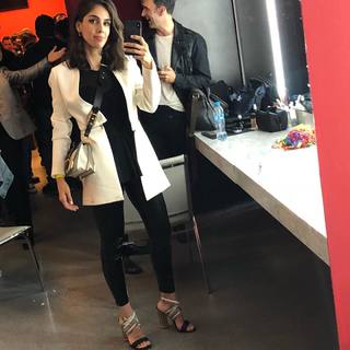 Sandra Echeverría feet photo thumbnail