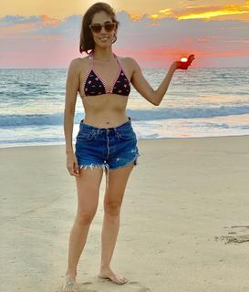 Sandra Echeverría feet photo thumbnail