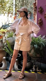 Sandra Echeverría feet photo thumbnail