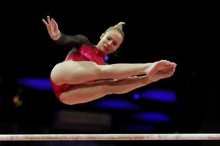 Sandra Izbasa feet photo 13