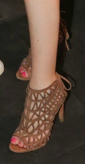 Sandra Lou feet photo 1