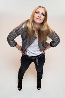Sandra Nasic feet photo 2