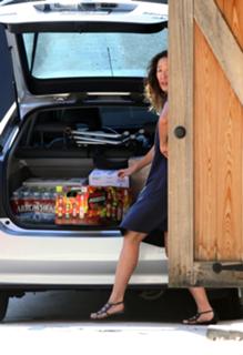 Sandra Oh feet photo thumbnail